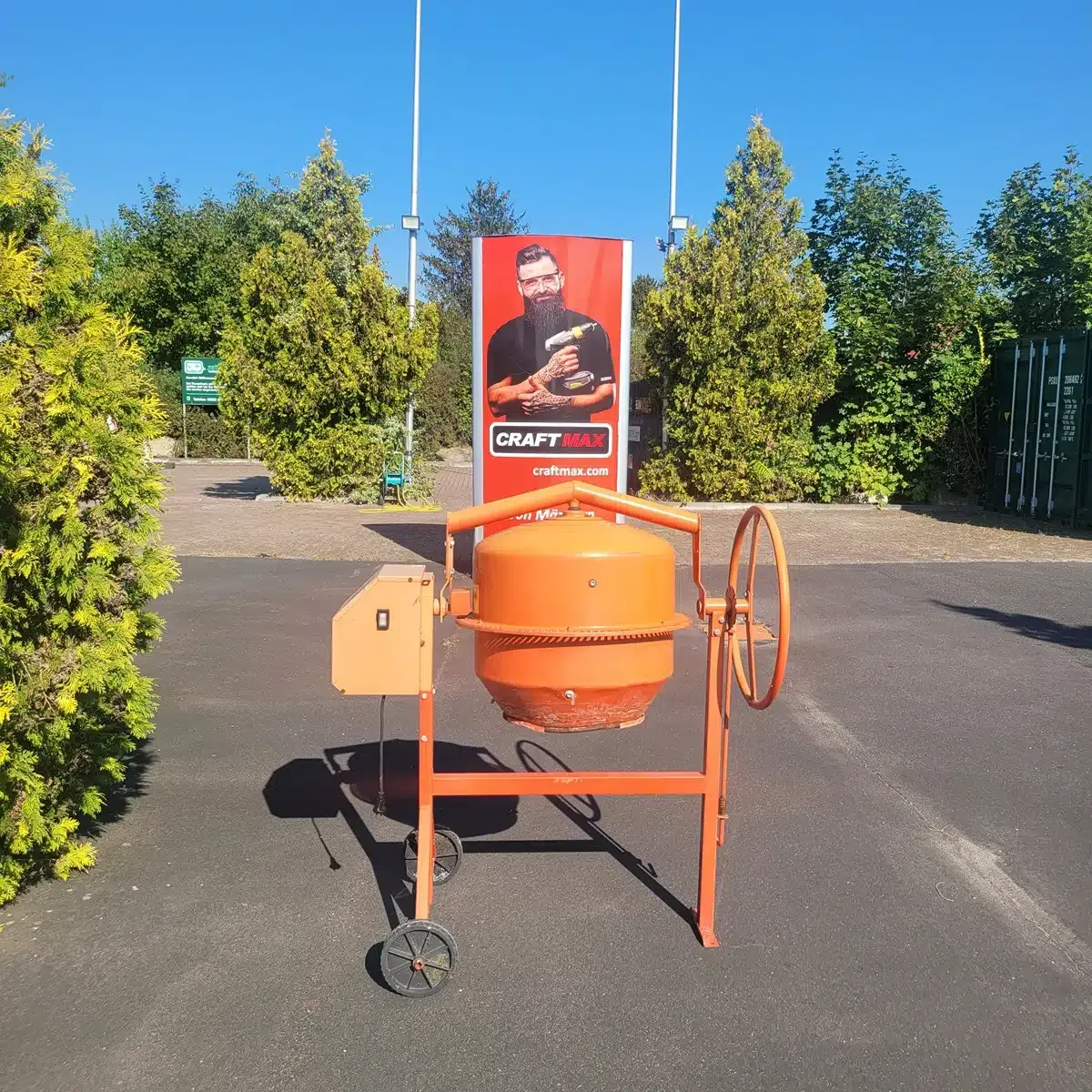 Betonmischer zu vermieten: 130 Liter Profi-Mischmaschine, 600 Watt – 230 Volt – Bild 2